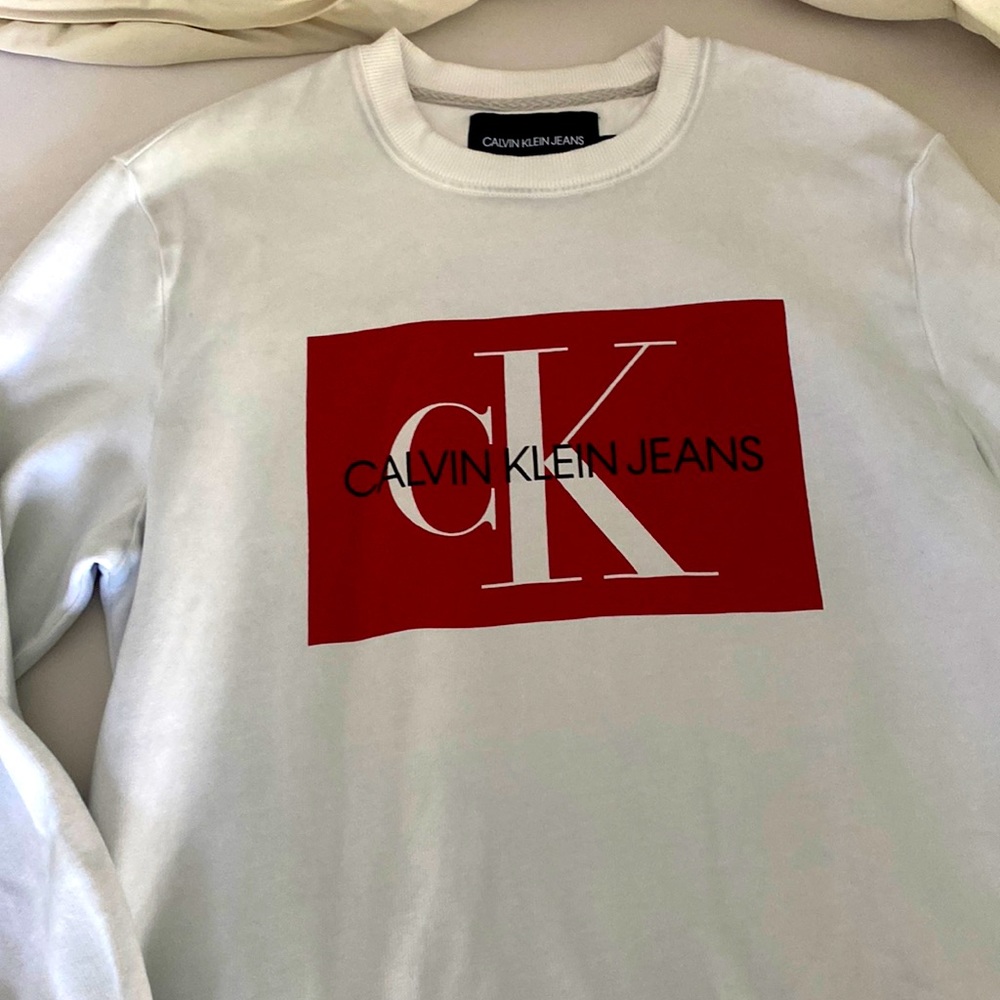 Men’s Calvin Klein white Sweatshirt large